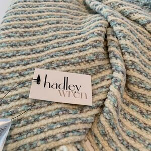 Hadley Wren poncho with soft blues, gray, white. Striped with fringe sides. NWT